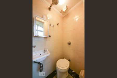 Apartamento à venda com 100m², 3 quartos e 1 vaga Apartamento à venda com 100m², 3 quartos e 1 vagaBanheiro de serviço