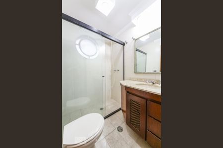 Apartamento à venda com 100m², 3 quartos e 1 vaga Apartamento à venda com 100m², 3 quartos e 1 vagaBanheiro social