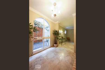 Apartamento à venda com 100m², 3 quartos e 1 vaga Apartamento à venda com 100m², 3 quartos e 1 vagaHall social