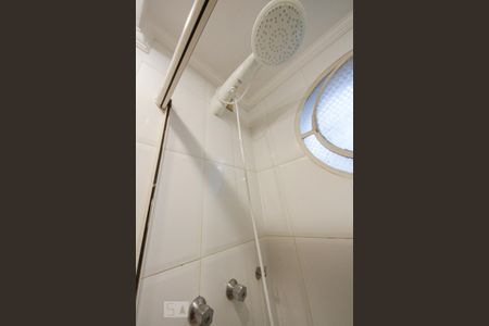 Apartamento à venda com 100m², 3 quartos e 1 vaga Apartamento à venda com 100m², 3 quartos e 1 vagaBanheiro suíte (detalhe)