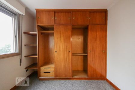 Apartamento à venda com 100m², 3 quartos e 1 vaga Apartamento à venda com 100m², 3 quartos e 1 vagaSuíte (armário)