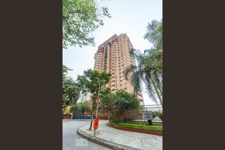 Apartamento para alugar com 60m², 1 quarto e 1 vagaFachada