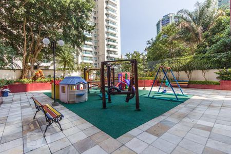 Apartamento para alugar com 60m², 1 quarto e 1 vagaParquinho