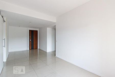 Sala de apartamento para alugar com 1 quarto, 60m² em Barra da Tijuca, Rio de Janeiro
