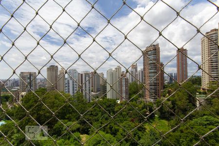 Sala (vista) de kitnet/studio à venda com 1 quarto, 40m² em Paraíso do Morumbi, São Paulo