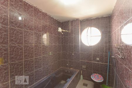 Casa para alugar com 350m², 5 quartos e 1 vagaBanheiro suíte