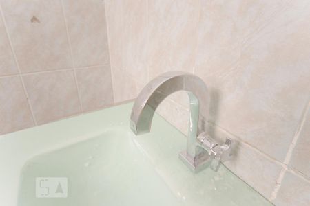 Casa para alugar com 350m², 5 quartos e 1 vagaBanheiro torneira