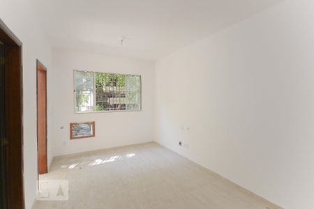 Casa para alugar com 350m², 5 quartos e 1 vagaSala 2
