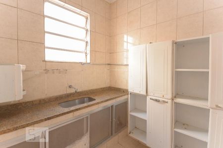 Casa para alugar com 350m², 5 quartos e 1 vagaCozinha
