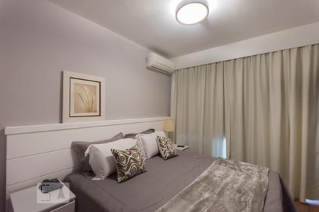 Apartamento para alugar com 34m², 1 quarto e 1 vaga