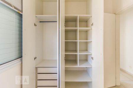 Quarto1  de apartamento para alugar com 3 quartos, 90m² em Vila Pompéia, São Paulo