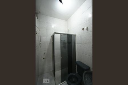 Banheiro  de kitnet/studio à venda com 1 quarto, 40m² em Centro, Niterói