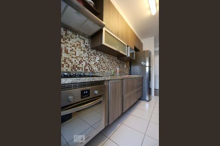Apartamento para alugar com 94m², 3 quartos e 2 vagas Apartamento para alugar com 94m², 3 quartos e 2 vagasCozinha