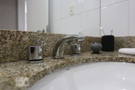 Apartamento para alugar com 94m², 3 quartos e 2 vagas Apartamento para alugar com 94m², 3 quartos e 2 vagasBanheiro