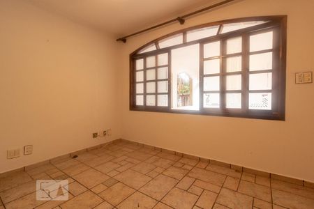 Sala de casa de condomínio à venda com 3 quartos, 100m² em Campo Grande, São Paulo