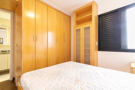 Suíte de apartamento para alugar com 2 quartos, 68m² em Vila Mariana, São Paulo