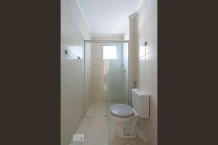 Banheiro de apartamento à venda com 2 quartos, 70m² em Rudge Ramos, São Bernardo do Campo