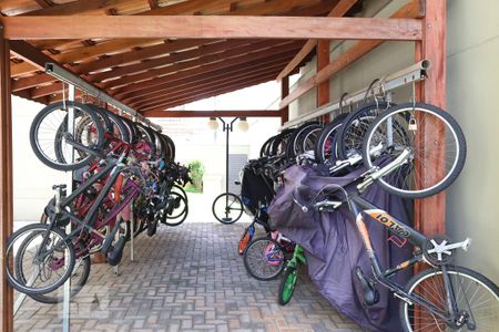 Apartamento para alugar com 67m², 2 quartos e 2 vagas Apartamento para alugar com 67m², 2 quartos e 2 vagasBicicletário