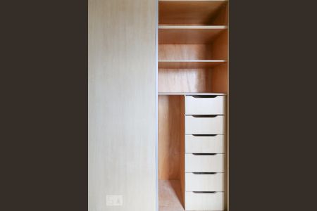 Apartamento para alugar com 67m², 2 quartos e 2 vagas Apartamento para alugar com 67m², 2 quartos e 2 vagasQuarto 2