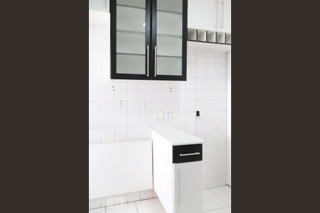 Apartamento para alugar com 67m², 2 quartos e 2 vagas Apartamento para alugar com 67m², 2 quartos e 2 vagasCozinha