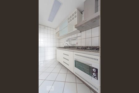 Apartamento à venda com 59m², 2 quartos e 1 vagaCozinha