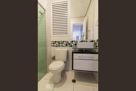 Banheiro de apartamento à venda com 2 quartos, 56m² em Centro, São Bernardo do Campo
