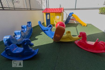 Apartamento à venda com 56m², 2 quartos e 1 vaga Apartamento à venda com 56m², 2 quartos e 1 vagaPlayground