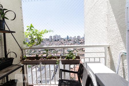 Apartamento para alugar com 65m², 2 quartos e 2 vagas Apartamento para alugar com 65m², 2 quartos e 2 vagasvaranda