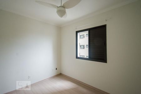 Apartamento à venda com 69m², 3 quartos e 1 vagaQuarto 2