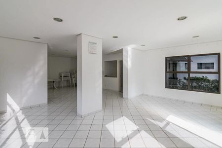 Apartamento à venda com 69m², 3 quartos e 1 vagaSalão de festas
