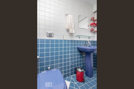 Apartamento à venda com 117m², 3 quartos e 2 vagas Apartamento à venda com 117m², 3 quartos e 2 vagasBanheiro