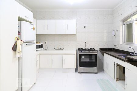 Casa para alugar com 380m², 3 quartos e 5 vagasCozinha