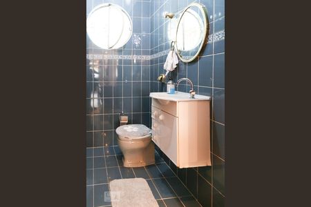 Casa para alugar com 380m², 3 quartos e 5 vagasLavabo