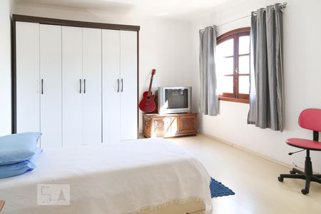 Casa para alugar com 380m², 3 quartos e 5 vagasSuíte 3