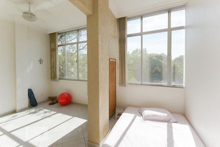 Apartamento à venda com 140m², 3 quartos e 3 vagasSuíte