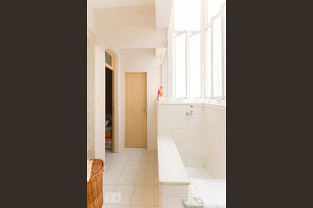 Apartamento à venda com 140m², 3 quartos e 3 vagasÁrea de serviço