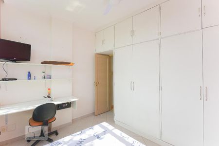 Apartamento à venda com 140m², 3 quartos e 3 vagasQuarto 1