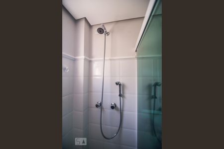 Banheiro de apartamento à venda com 2 quartos, 54m² em Vila Alpina, São Paulo