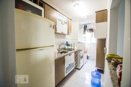 Cozinha de apartamento à venda com 2 quartos, 54m² em Vila Alpina, São Paulo