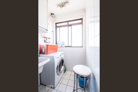 Área de Serviço de apartamento para alugar com 2 quartos, 67m² em Jardim da Glória, São Paulo