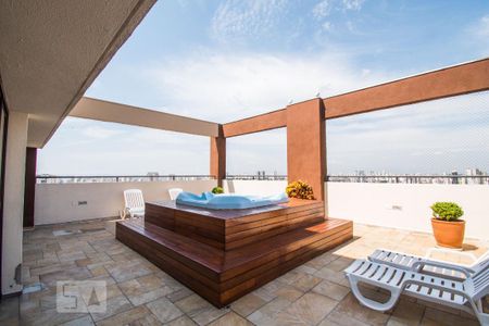 Área Externa - Hidromassagem / Terraço de apartamento para alugar com 2 quartos, 67m² em Jardim da Glória, São Paulo