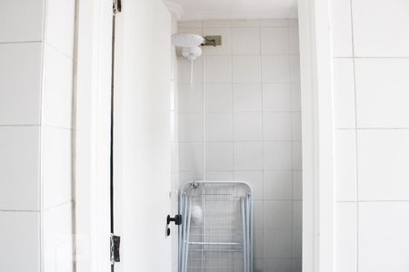 Apartamento à venda com 80m², 3 quartos e 1 vaga Apartamento à venda com 80m², 3 quartos e 1 vagaBanheiro de Serviço