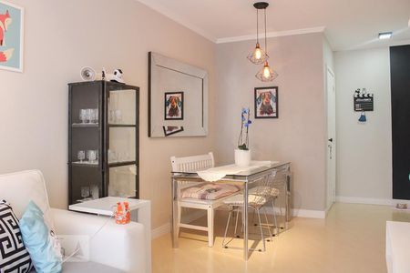 Apartamento à venda com 80m², 3 quartos e 1 vaga Apartamento à venda com 80m², 3 quartos e 1 vagaSala