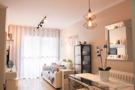 Apartamento à venda com 80m², 3 quartos e 1 vaga Apartamento à venda com 80m², 3 quartos e 1 vagaSala