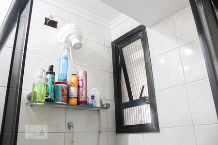 Apartamento à venda com 80m², 3 quartos e 1 vaga Apartamento à venda com 80m², 3 quartos e 1 vagaBanheiro social