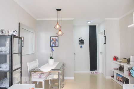 Apartamento à venda com 80m², 3 quartos e 1 vaga Apartamento à venda com 80m², 3 quartos e 1 vagaSala