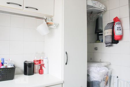 Apartamento à venda com 80m², 3 quartos e 1 vaga Apartamento à venda com 80m², 3 quartos e 1 vagaÁrea de Serviço