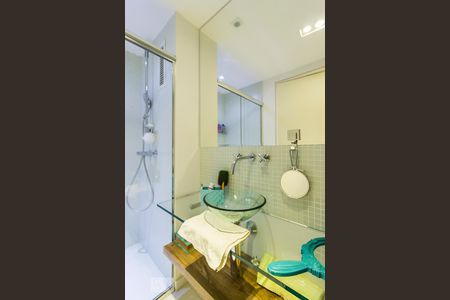 Banheiro de apartamento à venda com 2 quartos, 140m² em Vila Leopoldina, São Paulo