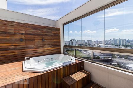 Apartamento à venda com 140m², 2 quartos e 2 vagasTerraço