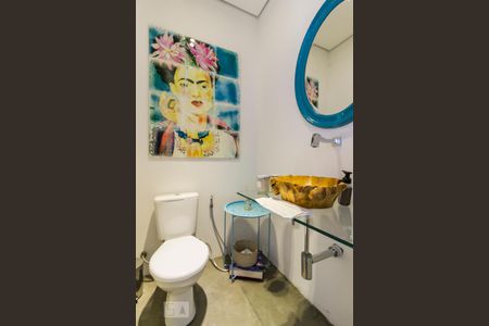 Apartamento à venda com 140m², 2 quartos e 2 vagasLavabo